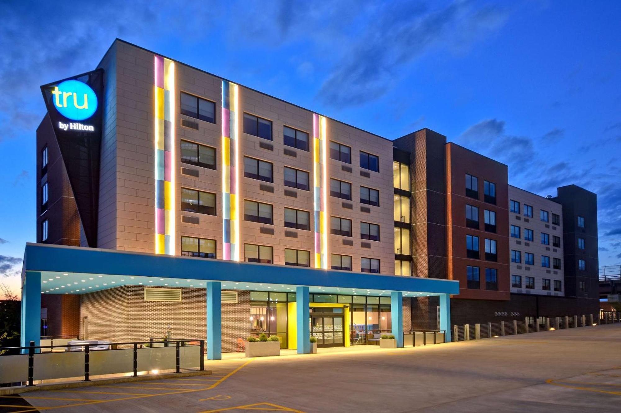 Tru By Hilton Manchester Downtown Esterno foto